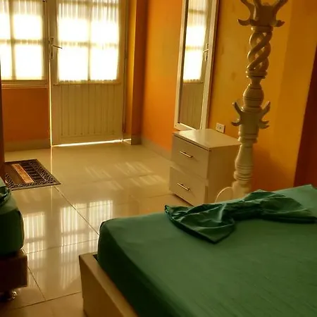 Hotel Kalamary De Indias *